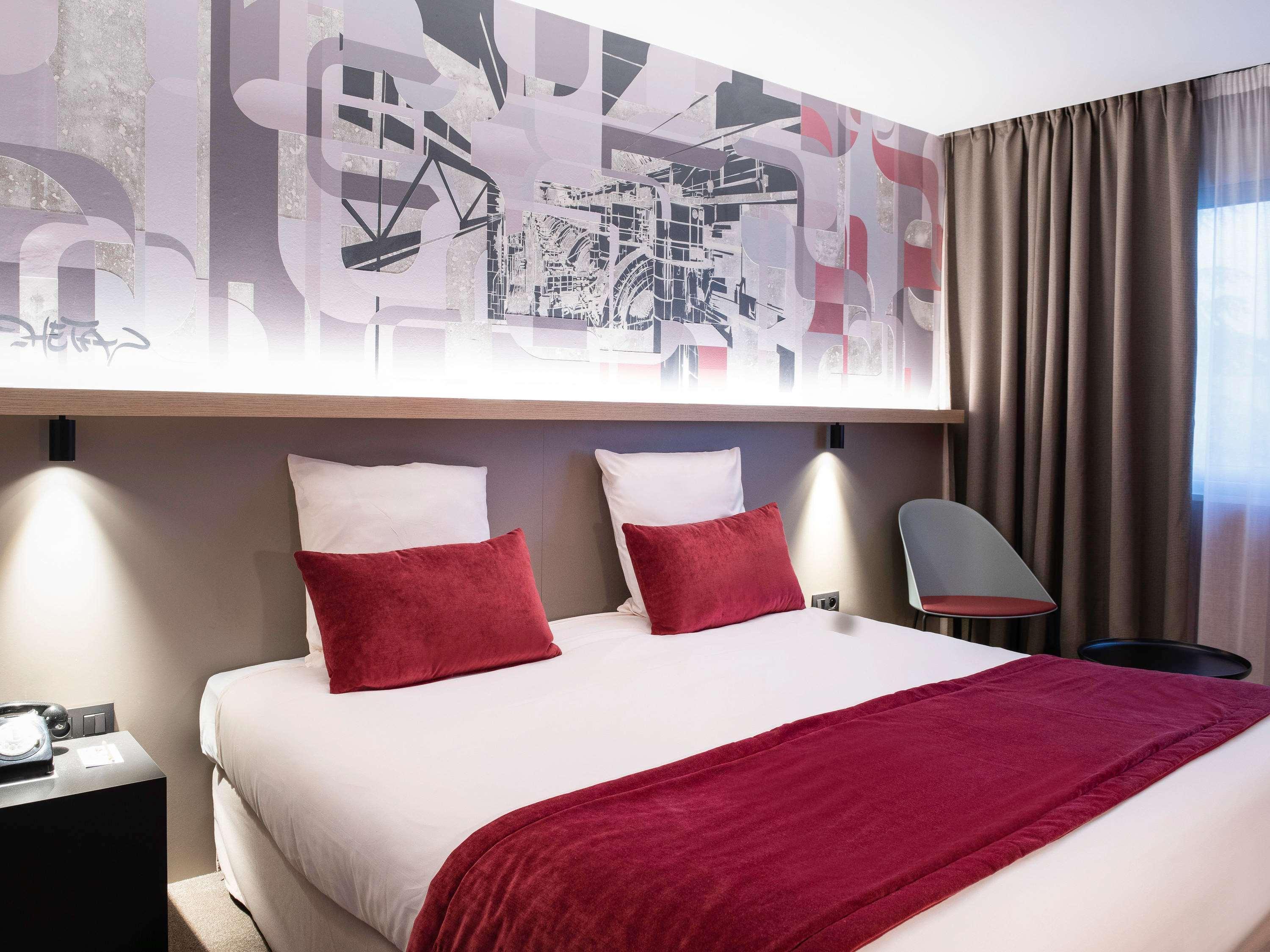 Mercure Lyon Charbonnieres Экстерьер фото